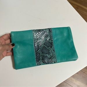 Ann Taylor turquoise clutch